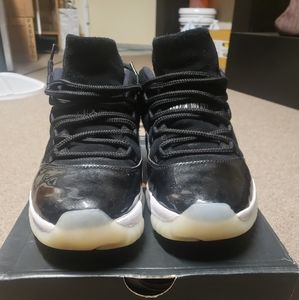 Air Jordan 11 Retro Low “Barons” Black/White/Metal